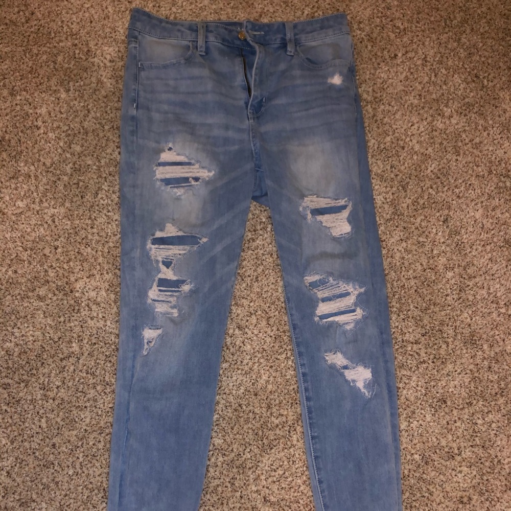 Ripped jeans